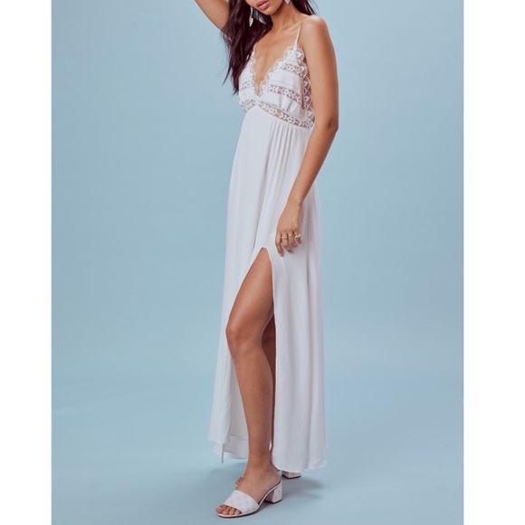 ONE HOUR SALE NWT For Love & Lemon lace maxi dress - Picture 3 of 7